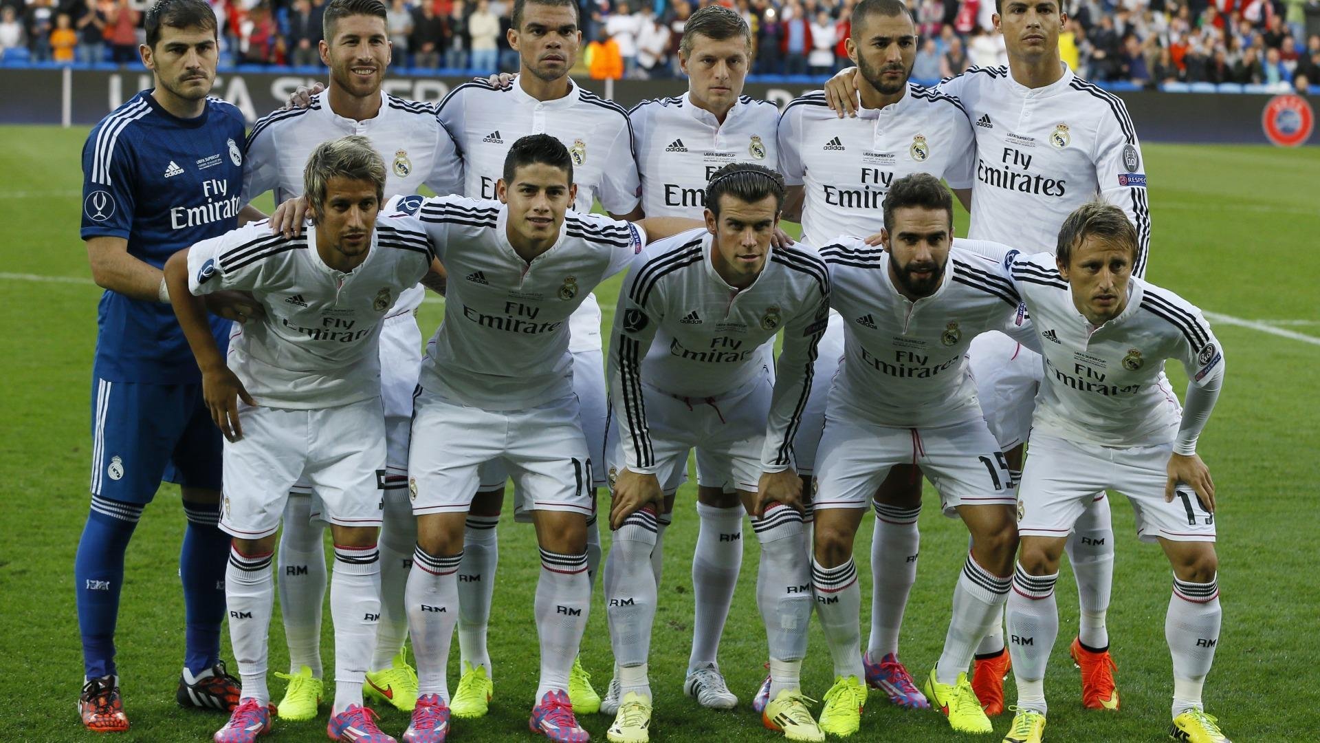 高中联赛冠军队员获得专业俱乐部试训机会展现潜力，高中竞赛培训机构